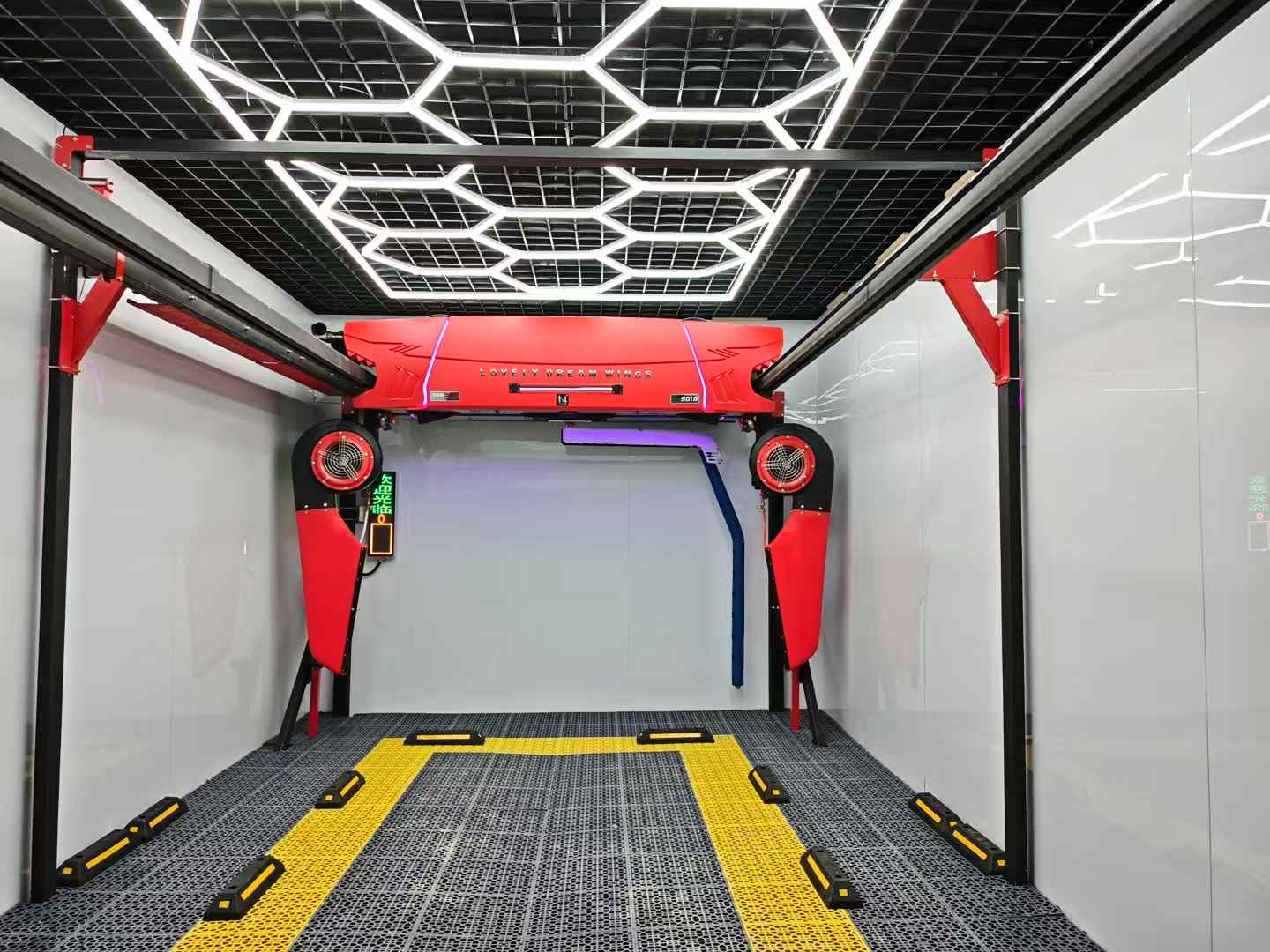 恭喜河北高阳小区停车场24小时智能洗车房安装调试完成！